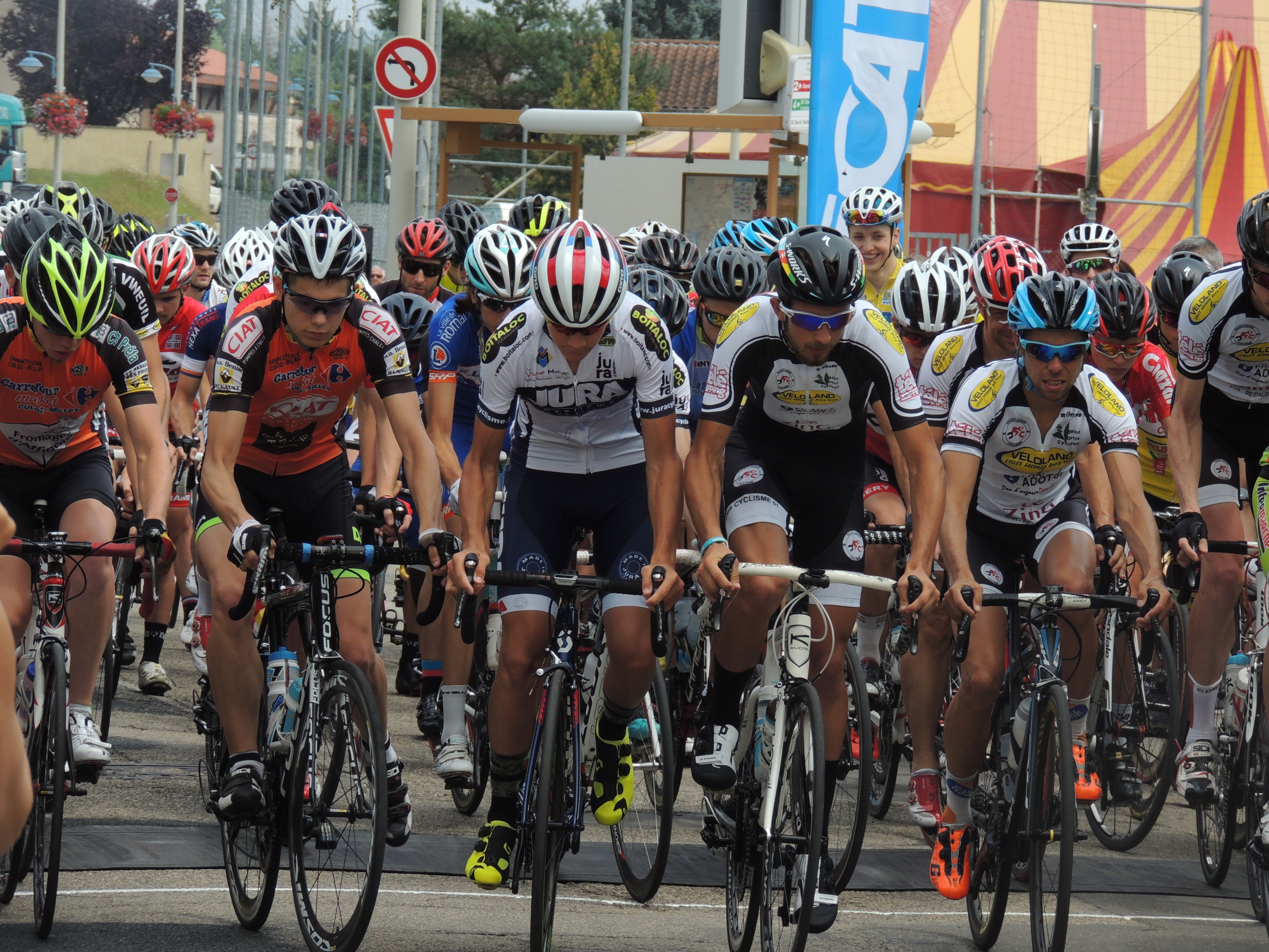 Prix de St Denis les Bourg