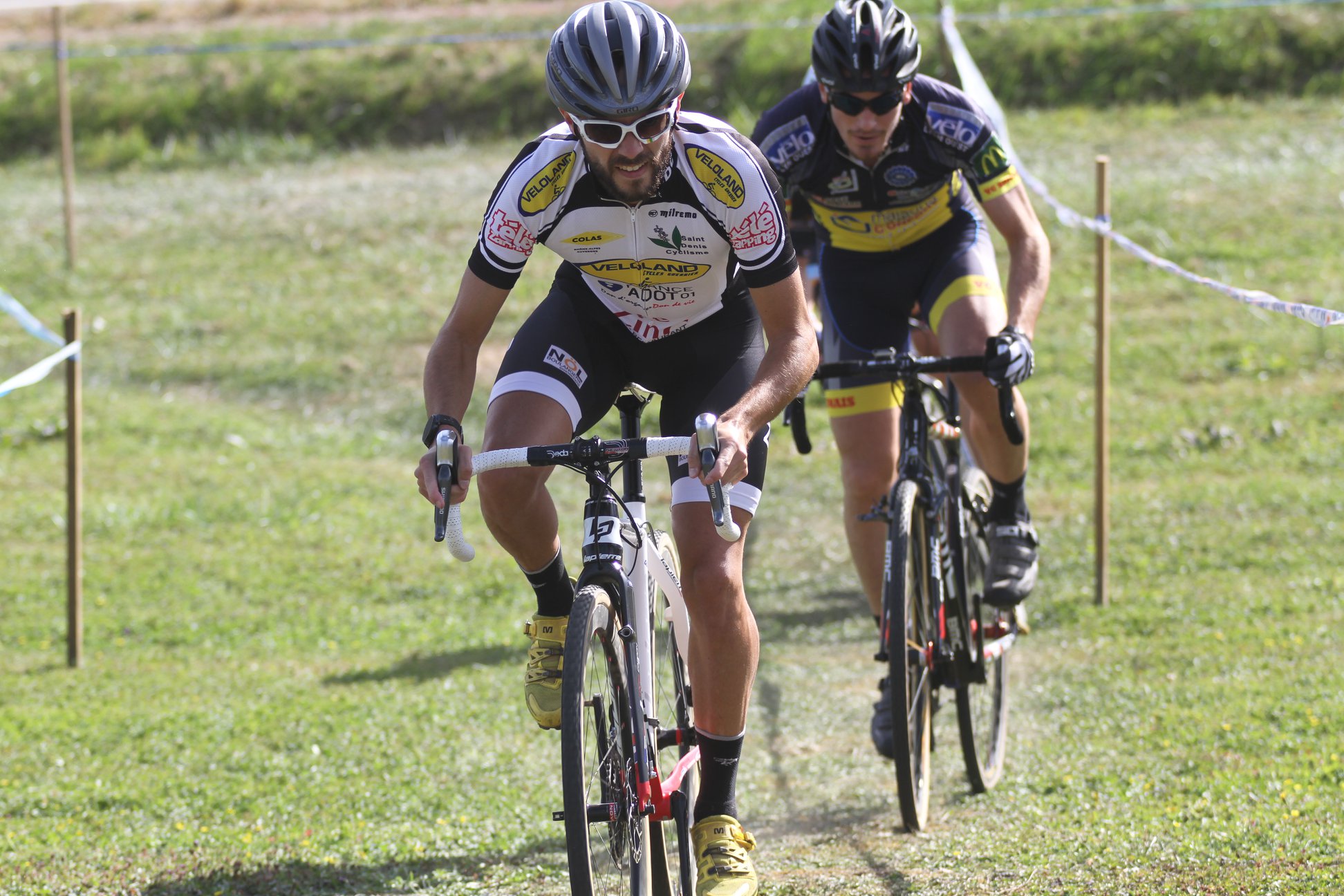 Victoire de Julien Maitre au cyclo-cross FSGT de St Priest
