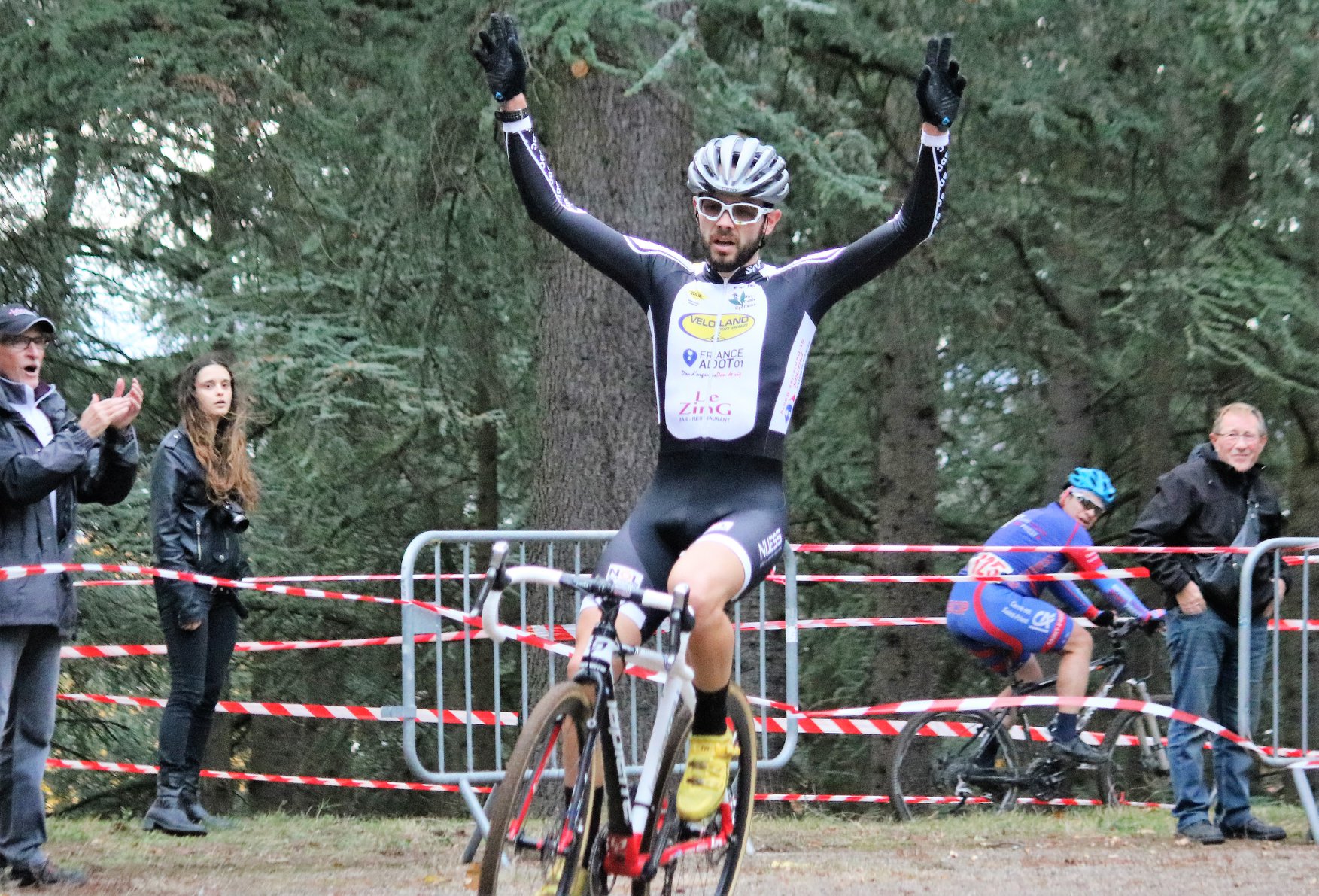 Julien Maitre impérial au cyclo-cross FSGT de Parilly